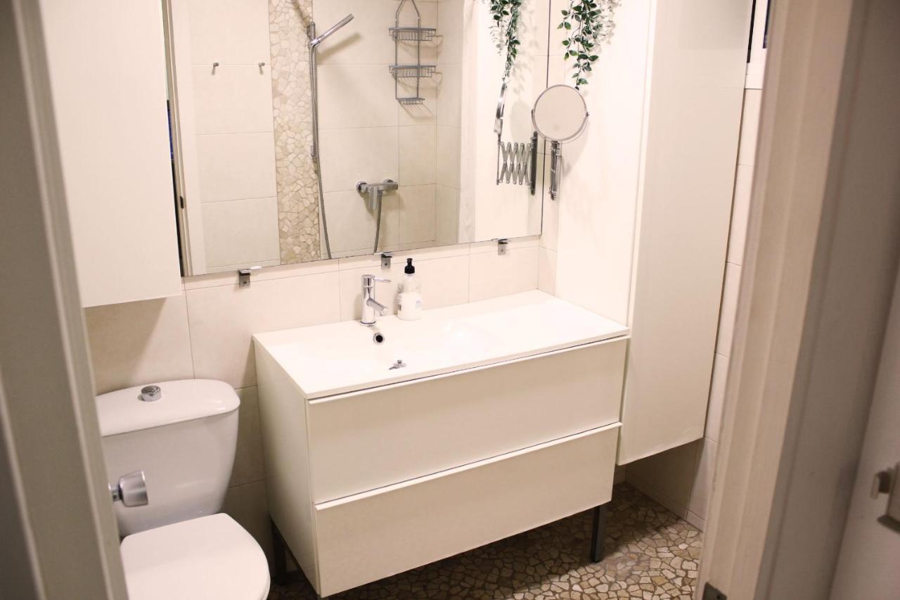 בנאלמדנה Jupiter 1 Bedroom Zen Appartment מראה חיצוני תמונה